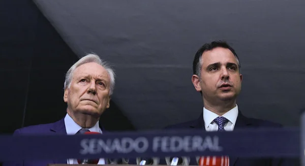Congresso finge que acabou com o Orçamento Secreto. E o STF…