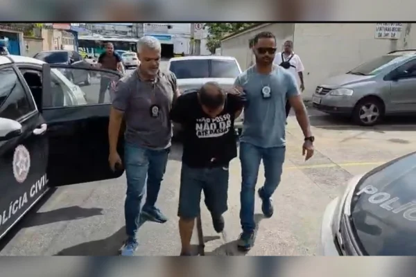Homem é preso após furtar três peças de carne em supermercado no Rio
