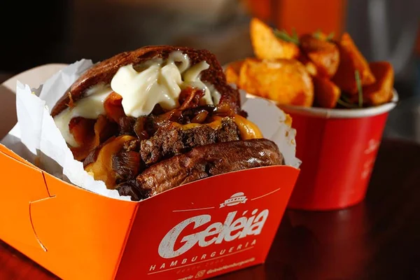 Geléia abre no Sudoeste e lança burguer feito por chef do “Mais Você”