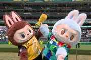 Os Labubus marcaram presença na abertura da Copa do Mundo de 2026 Os Labubus marcaram presença na abertura da Copa do Mundo de 2026