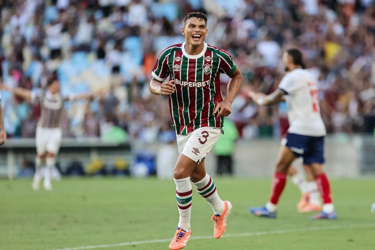 Thiago Silva fará reestreia pelo Fluminense em amistoso contra o Bahia