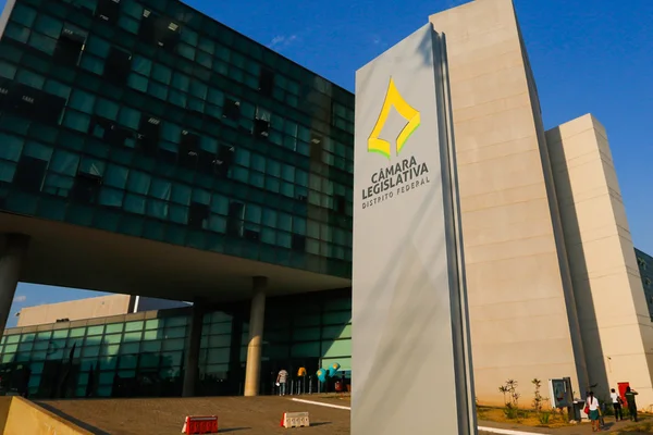 Bancada evangélica decide lançar candidato à presidência da CLDF
