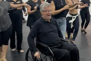 Carlinhos de Jesus surge de cadeira de rodas nas redes sociais