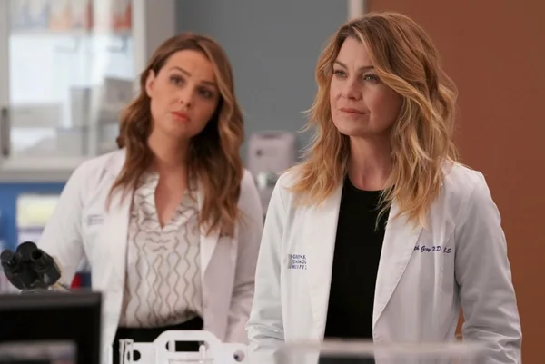 Grey’s Anatomy se torna a série médica mais duradoura da história
