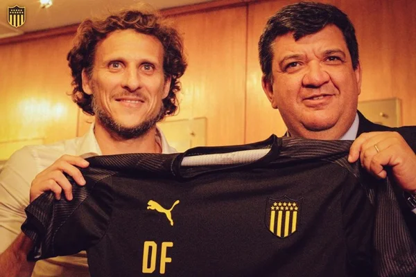 Peñarol: Diego Forlán é anunciado e iniciará carreira de técnico