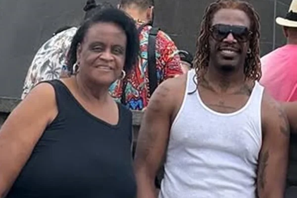Equipe de Creo Kellab atualiza estado da mãe, dona Iracy, do peão, que está no CTI - Metrópoles