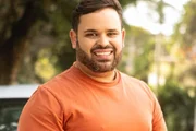 Michel Nogueira trabalha de Uber e cursa veterinária Michel Nogueira trabalha de Uber e cursa veterinária
