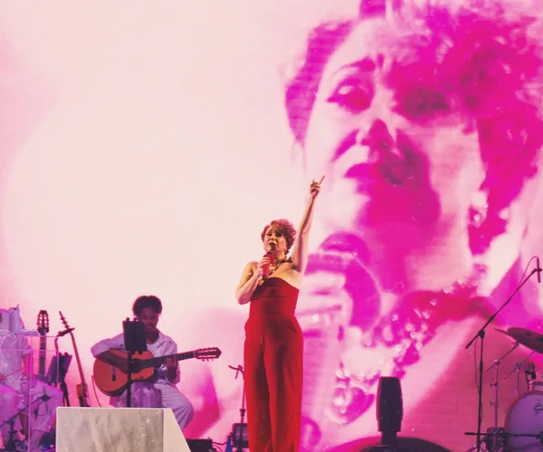 Maria Rita recorda burnout severo e medo do palco: “Eu quebrei” - destaque galeria