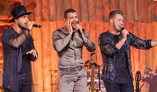 Apadrinhados de Gusttavo Lima, Bruno & Denner fazem show em Brasília
