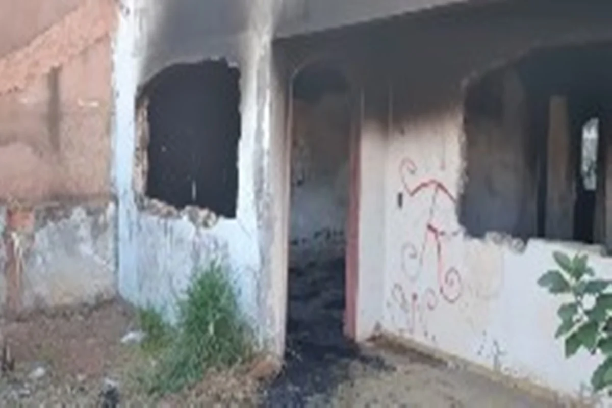 Corpo Carbonizado Descoberto em Imóvel Abandonado no Gama