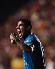 O jogador subiu ao profissional do América Mineiro, com Givanildo Oliveira O jogador subiu ao profissional do América Mineiro, com Givanildo Oliveira