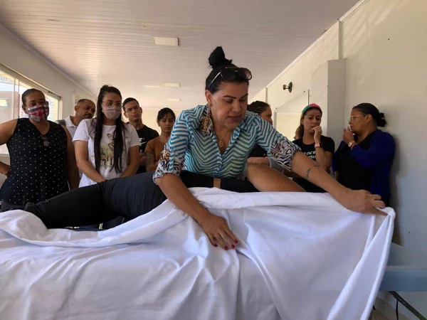 Foto colorida de massoterapia