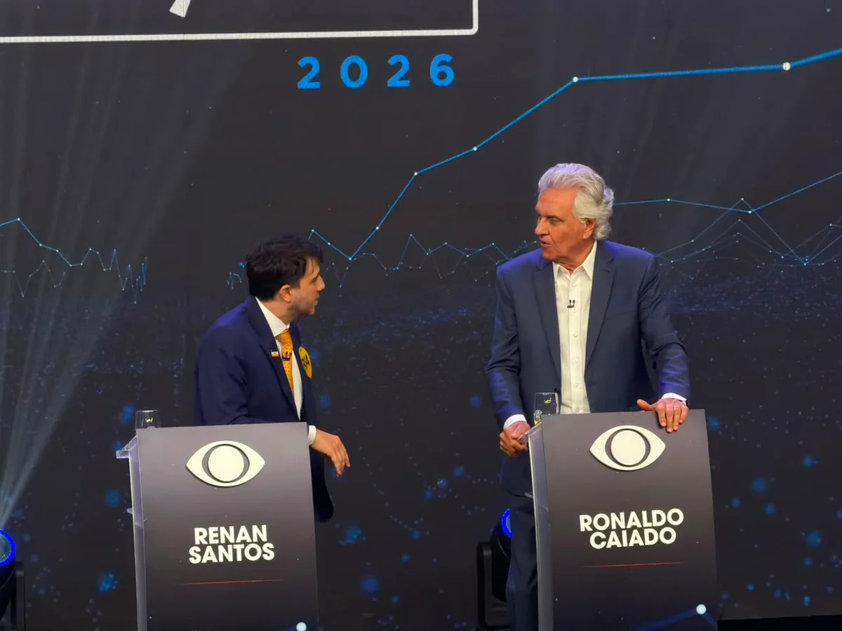 Renan Santos (Missão) e Ronaldo Caiado (PSD) no debate da Band Renan Santos (Missão) e Ronaldo Caiado (PSD) no debate da Band
