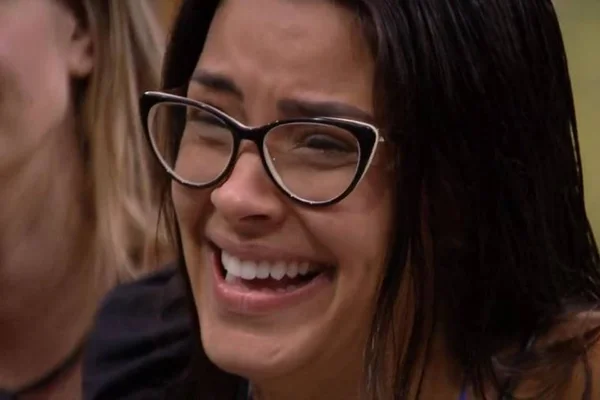 Ivy chorando durante o BBB20