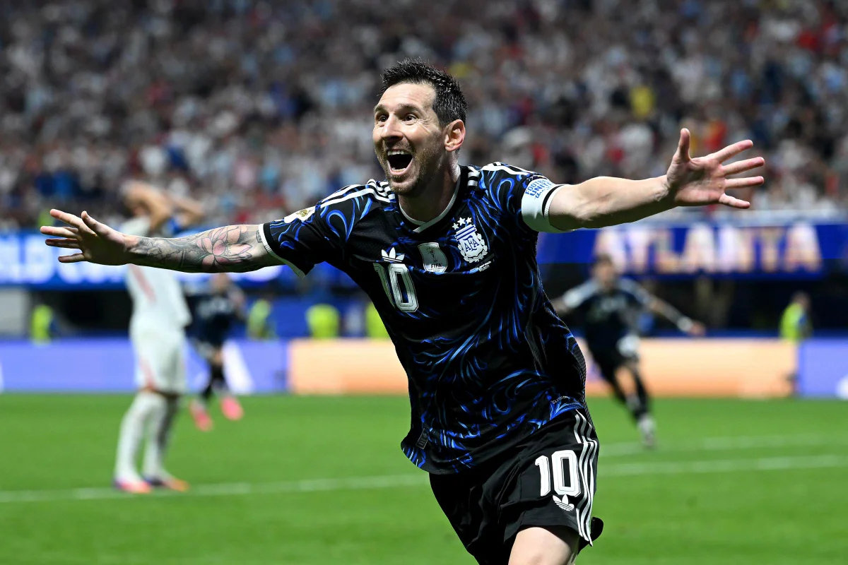 ATLANTA, GEORGIA - JULY 15: Lionel Messi #10 of Argentina celebrates the team's second goal by Lautaro Martinez #22 during the FIFA World Cup 2026 Semi Final match between England and Argentina at Atlanta Stadium on July 15, 2026 in Atlanta, Georgia. (Photo by Shaun Botterill/Getty Images) ATLANTA, GEORGIA - JULY 15: Lionel Messi #10 of Argentina celebrates the team's second goal by Lautaro Martinez #22 during the FIFA World Cup 2026 Semi Final match between England and Argentina at Atlanta Stadium on July 15, 2026 in Atlanta, Georgia. (Photo by Shaun Botterill/Getty Images)