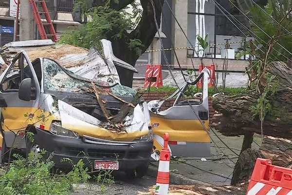 “Tira as crianças”, gritou motorista antes de morrer em acidente