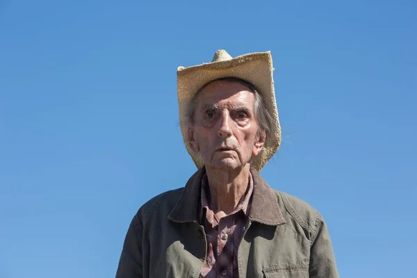 Crítica: em “Lucky”, Harry Dean Stanton reflete sobre solidão e morte