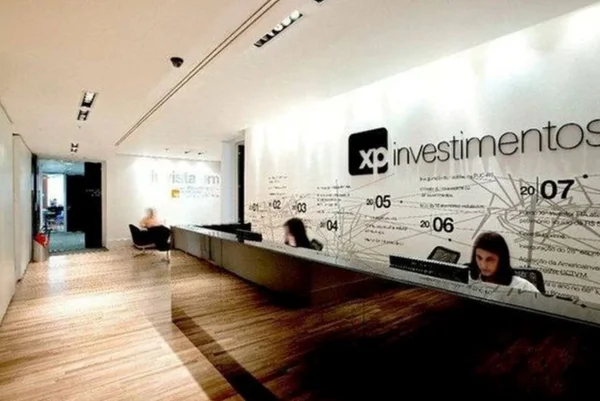 XP INVESTIMENTOS - METRÓPOLES