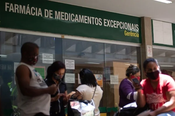 farmácia alto custo df