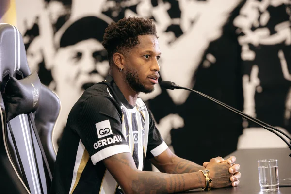 Fred revela sonho de defender o Galo e projeta duelo contra o Cruzeiro - destaque galeria