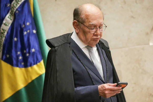 Gilmar restabelece publicação nas redes de Zeca Dirceu sobre Dallagnol