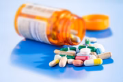 O uso regular dos ARV é fundamental para aumentar o tempo e a qualidade de vida das pessoas que vivem com HIV e reduzir o número de internações e infecções por doenças oportunistas
O uso regular dos ARV é fundamental para aumentar o tempo e a qualidade de vida das pessoas que vivem com HIV e reduzir o número de internações e infecções por doenças oportunistas