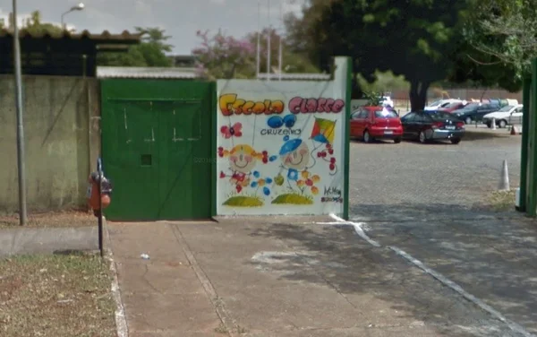 Criança de 8 anos passa mal de fome em escola no Cruzeiro
