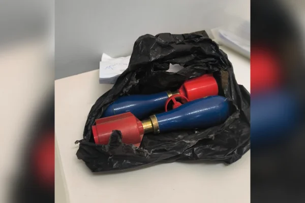 PM acionada para atender ocorrência de suspeita de explosivo em DP, em Santa Maria
