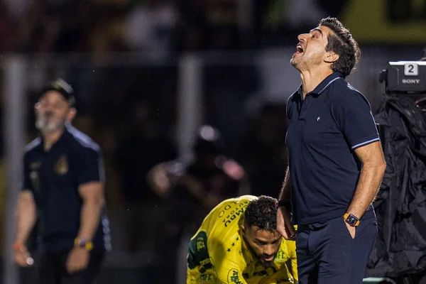 Imagem colorida de Abel Ferreira, do Palmeiras- MEtrópoles