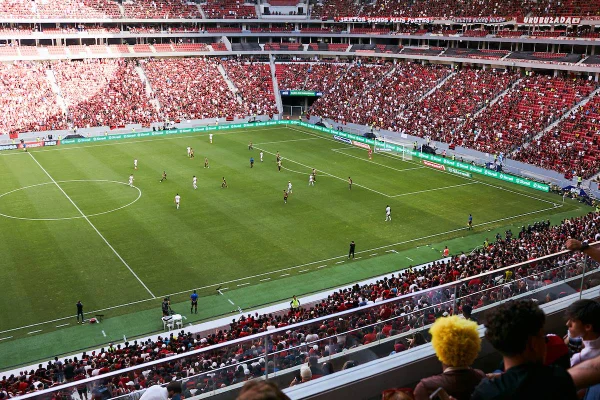Flamengo vence Volta Redonda e partida agita o Camarote Metrópoles