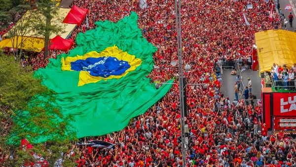Ato pró-Lula em SP é cancelado após veto da prefeitura e racha na esquerda