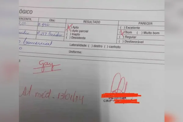 Durante quase dez anos, a ficha funcional do trabalhador registrava o termo "gay"