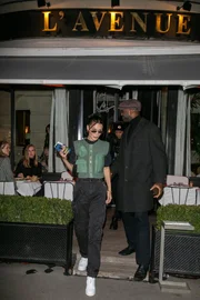 Bella Hadid no L'Avenue Bella Hadid no L'Avenue