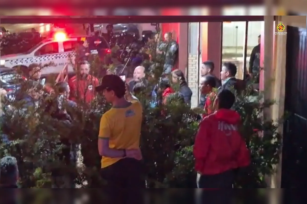 Confusão entre motoboy e comerciante gera protesto em pizzaria no DF