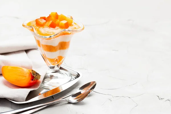 Mousse de caqui do Oba