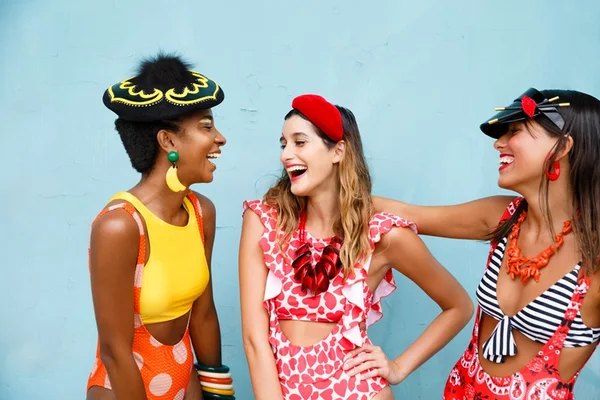 É Carnaval! Marcas brasileiras lançam linhas criativas e divertidas