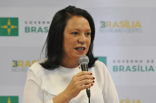 MP pede que Anilcéia Machado se afaste da presidência do TCDF