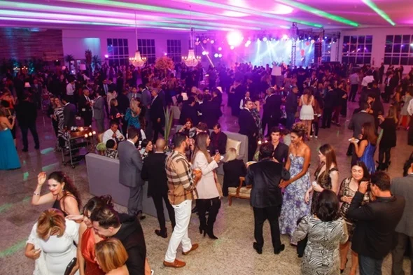 Minas Clube lança novo espaço de festa com degustação de bufês - imagem 29 Minas Clube lança novo espaço de festa com degustação de bufês - imagem 29