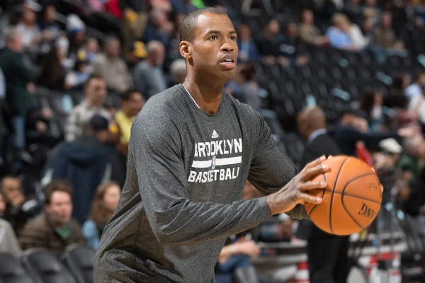 Ex-jogador da NBA Jason Collins é diagnosticado com tumor cerebral