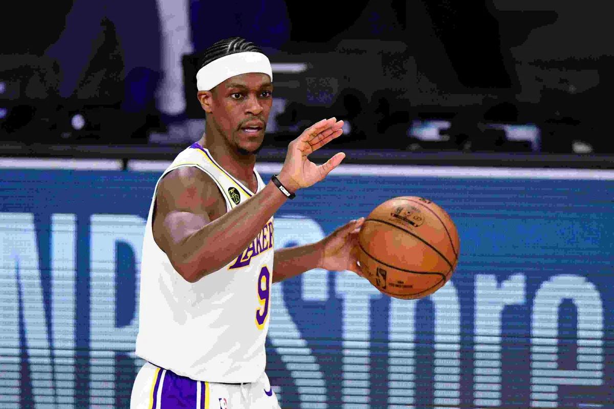 <b>Rajon Rondo</b>: o armador de 34 anos assinou um contrato com o Lakers em 2018 após seu vínculo com o New Orleans Pelicans ter se encerrado
<b>Rajon Rondo</b>: o armador de 34 anos assinou um contrato com o Lakers em 2018 após seu vínculo com o New Orleans Pelicans ter se encerrado