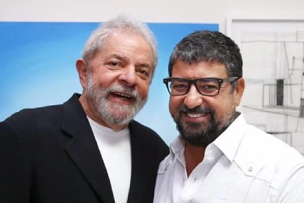 O presidente Lula e o vice-presidente do PT, Washington Quaquá.