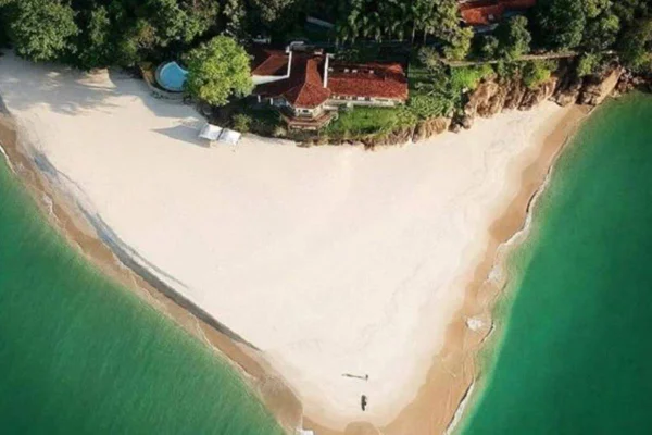 Ilha da Almada, em Ubatuba, São Paulo