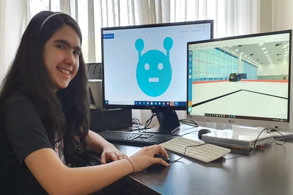 Alunos do DF disputam etapa regional da Olimpíada Brasileira de Robótica