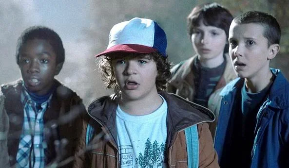 Ator de “Stranger Things” agradece aos fãs brasileiros pelo apoio