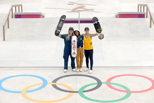 Pâmela Rosa, Rayssa Leal e Letícia Bufoni Tóquio