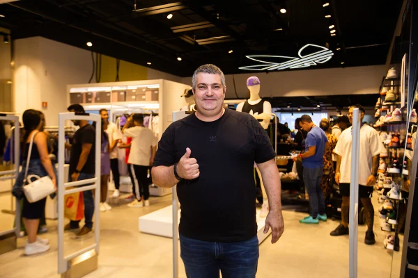 Adidas Originals é inaugurada no ParkShopping com evento cultural