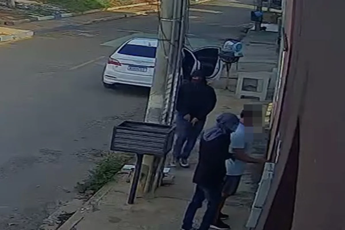 Vítima que foi feita refém em assalto Vítima que foi feita refém em assalto