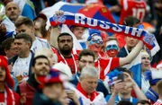 Torcida russa empurra seleção rumo a classificação inédita
