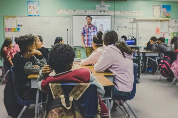 Marketing que educa: marcas criam plataformas para engajar