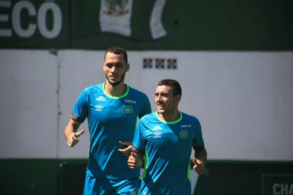 Chapecoense inscreve Alan Ruschel e Neto na Libertadores